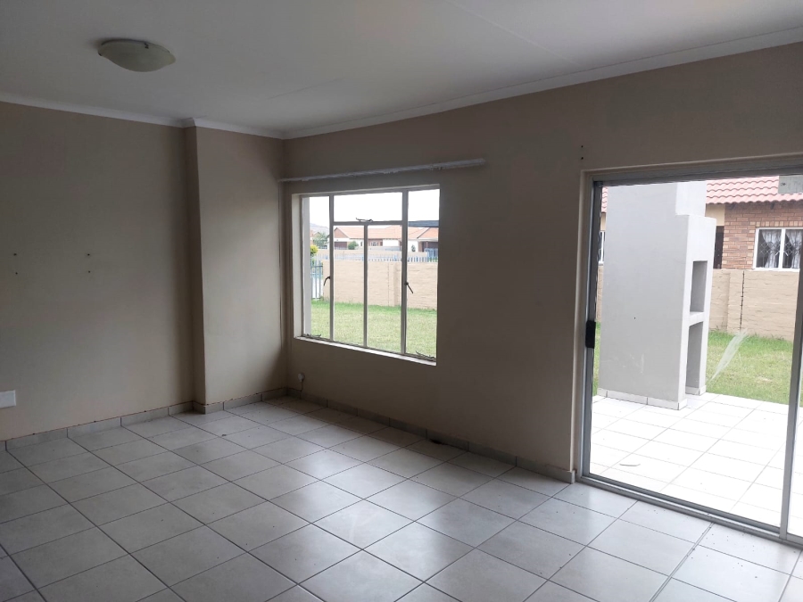 3 Bedroom Property for Sale in Waterkloof Hill Estate North West